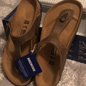 SOLD!! NEW Birkenstock Gizeh size 38